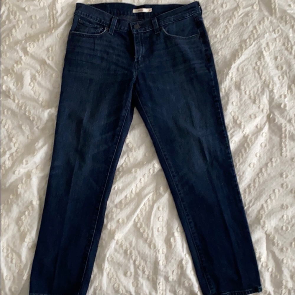 Women’s Levi boyfriend jeans